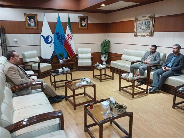 نشست مشترک مدیرکل ارتباطات و فناوری اطلاعات استان گیلان با مدیرکل صدا و سیمای مرکز گیلان در خصوص انعکاس دستاوردهای دولت در حوزه ارتباطات و فناوری اطلاعات به خصوص پروژه فیبرنوری منازل و کسب و کارها