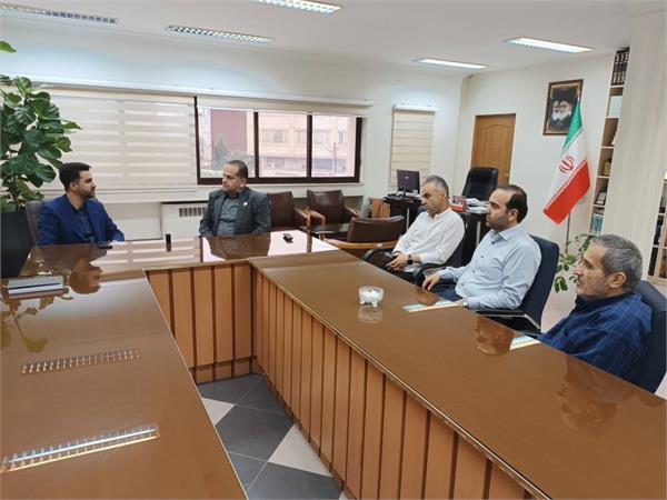 دیدار با پرسنل روابط‌عمومی استانداری گیلان به مناسبت هفته جهانی ارتباطات و روابط عمومی
