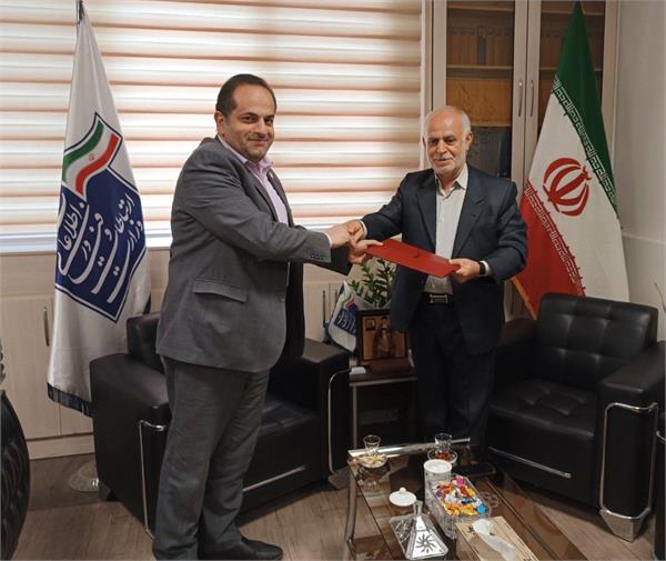 همزمان با مراسم سراسری جهاد و مقاومت تجلیل از رزمنده پیشکسوت هشت سال دفاع مقدس
