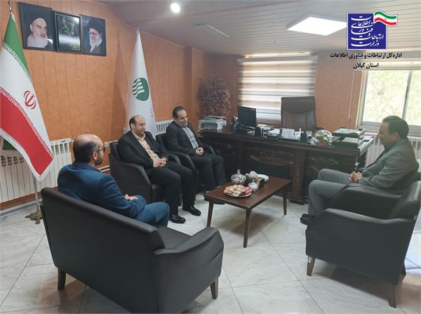 بازدید مدیرکل ارتباطات و فناوری اطلاعات استان گیلان از پست بانک استان