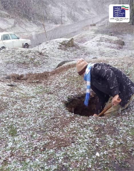 آغاز عملیات اجرایی سایت ارتباط سیار روستای کوهپایه‌ای آغوزچال