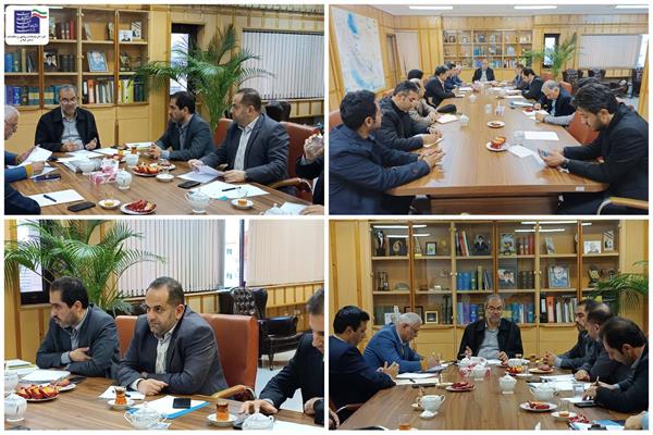 برگزاری جلسه بررسی روند پیشرفت پروژه فیبر نوری منازل و کسب و کارهای استان