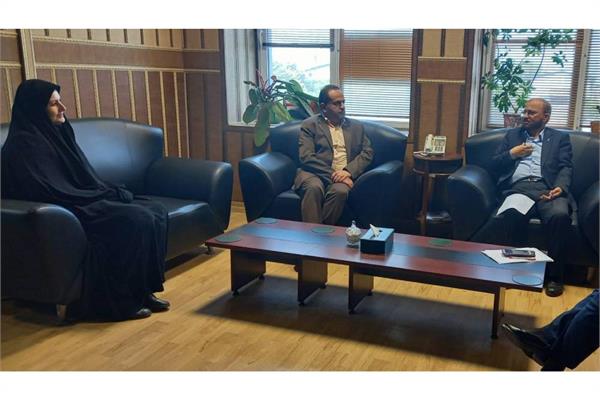 دیدار مدیرکل ارتباطات وفناوری اطلاعات استان گیلان با ناظر گمرکات گیلان و مدیرکل گمرک بندرانزلی