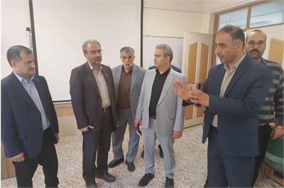 تأکید بر راه‌اندازی مرکز نوآوری هوش مصنوعی و رباتیک در گیلان
