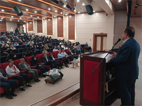 برگزاری رویداد «هوش مصنوعی، نیروی پنهان رشد تولید» با حضور مدیرکل ارتباطات و فناوری اطلاعات استان گیلان