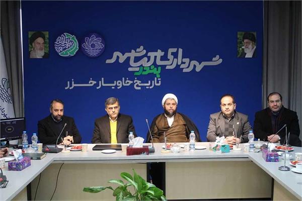 آیین بهره برداری از پروژه فیبر نوری منازل و کسب و کارها بندر کیاشهر به مناسبت گرامیداشت دهه فجر