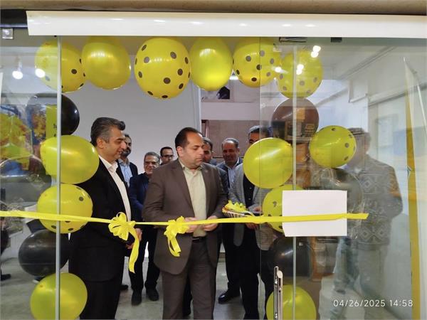 مرکز خدمات‌رسانی ایرانسل در ساختمان پست گیلان افتتاح شد